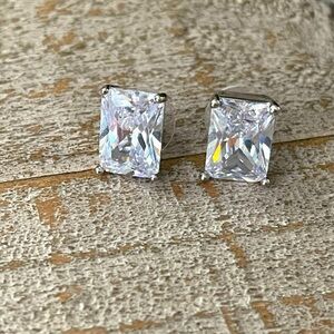 KATE SPADE silver stud earrings